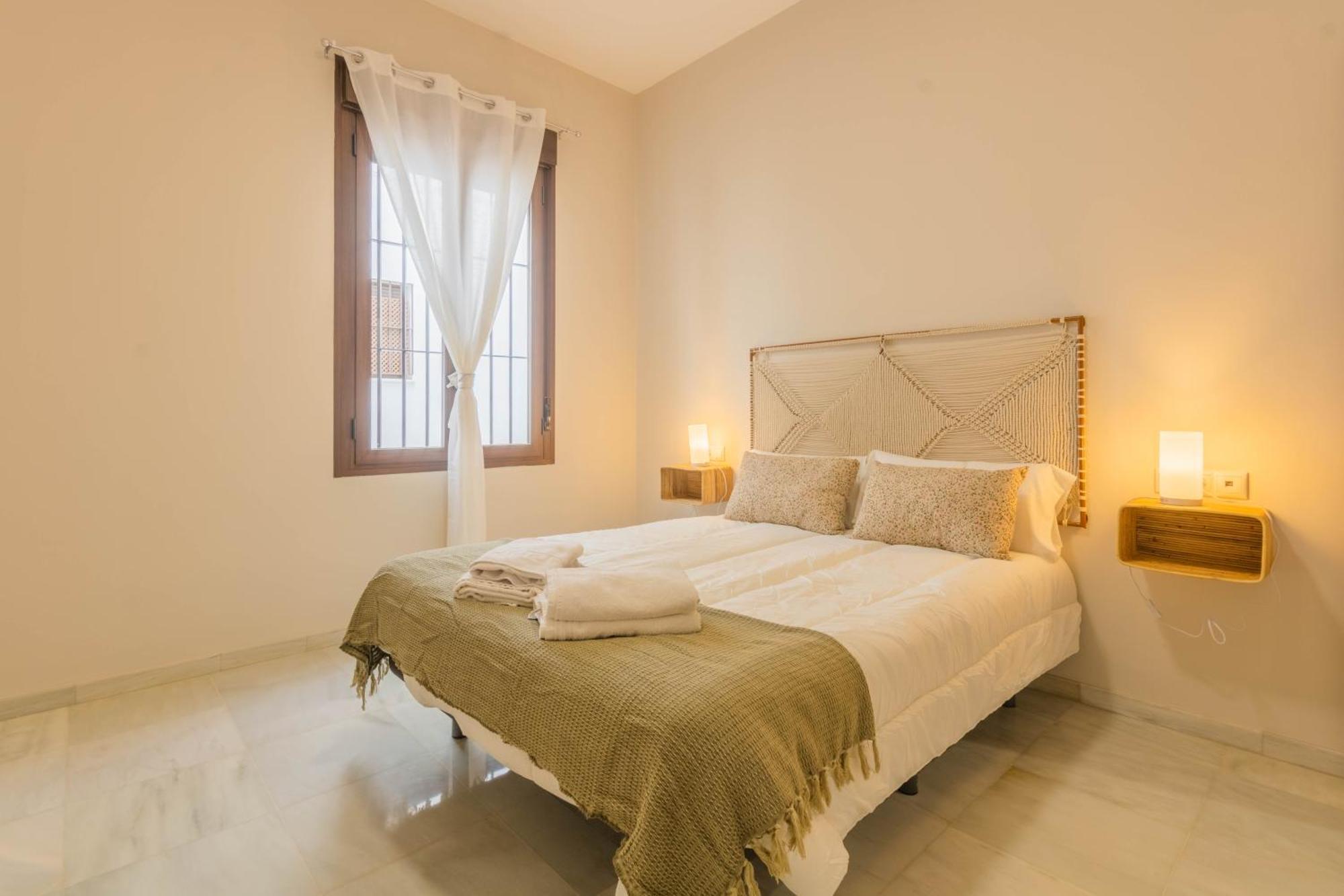 Apartamentos Los Abuelos - Córdoba Kültér fotó