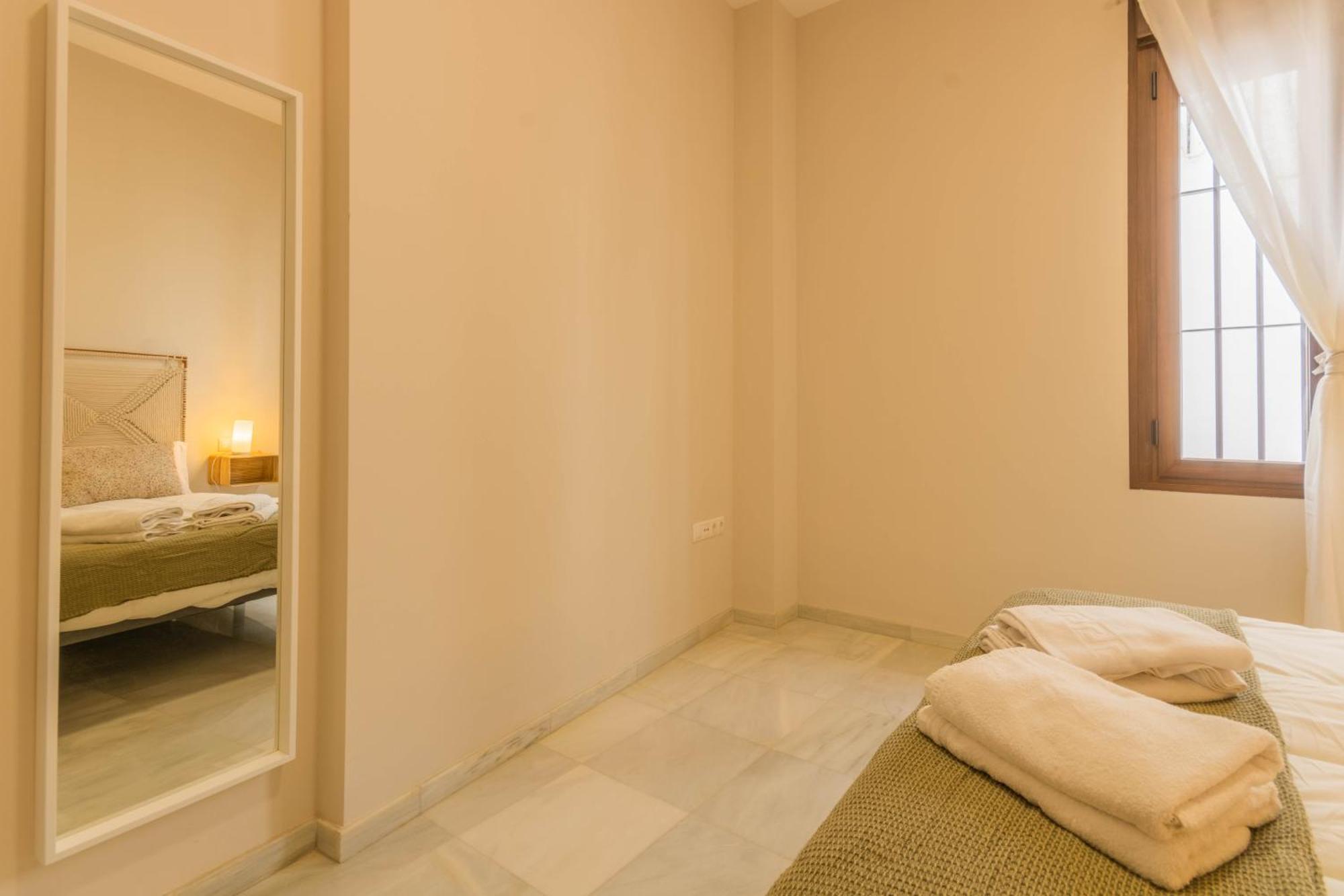 Apartamentos Los Abuelos - Córdoba Kültér fotó