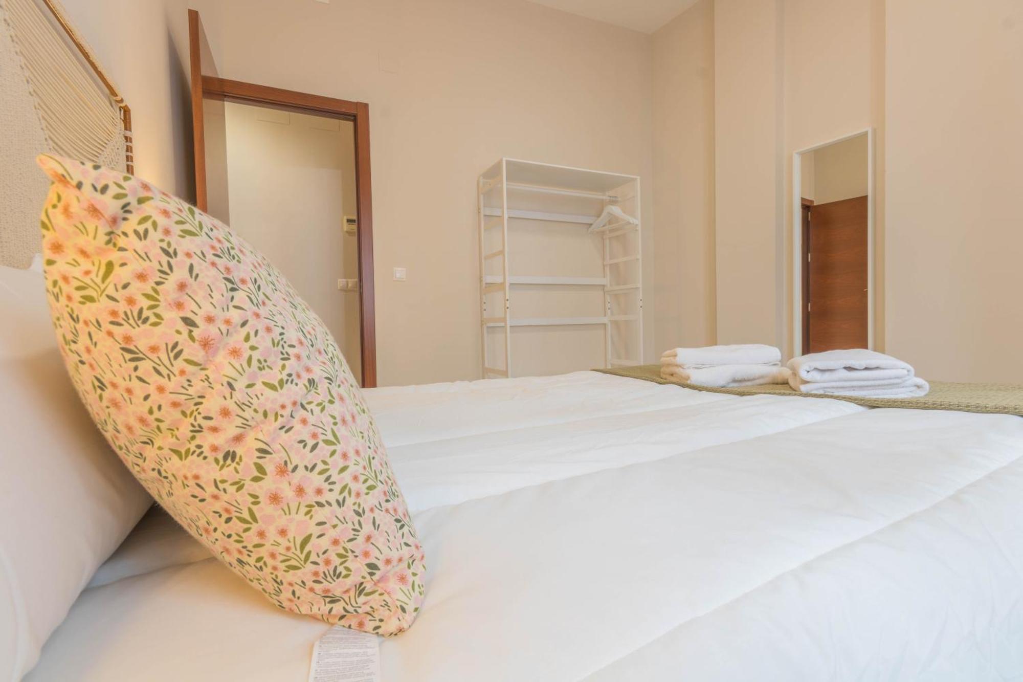 Apartamentos Los Abuelos - Córdoba Kültér fotó