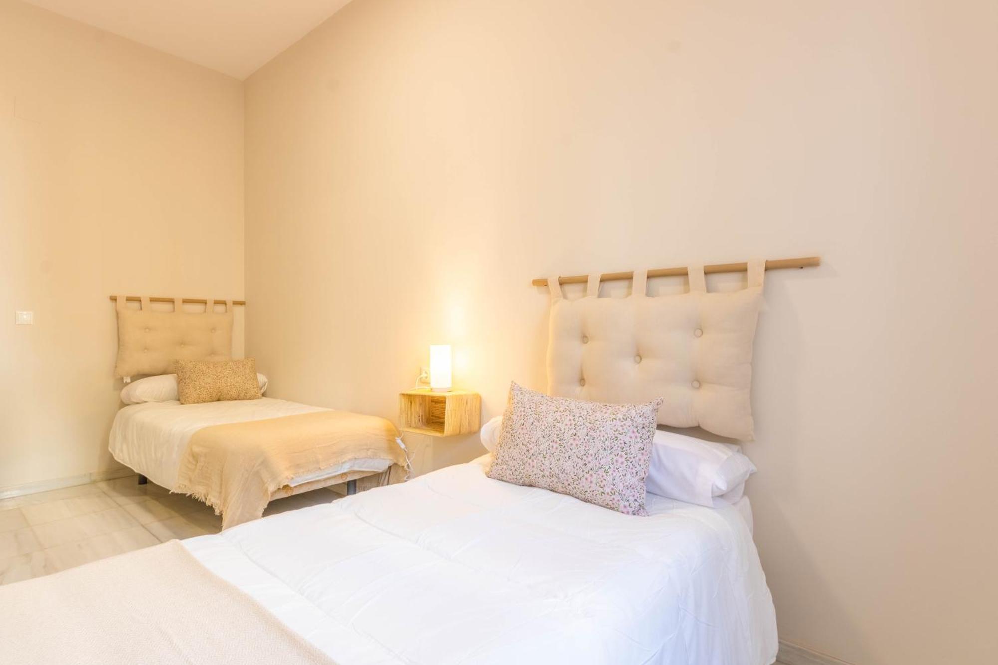 Apartamentos Los Abuelos - Córdoba Kültér fotó
